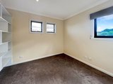 https://images.listonce.com.au/custom/160x/listings/22-stinton-avenue-newtown-vic-3220/892/01599892_img_09.jpg?aUc0Ayl__A8