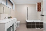 https://images.listonce.com.au/custom/160x/listings/22-summit-road-lilydale-vic-3140/454/01908454_img_07.jpg?YYwsRiucur8