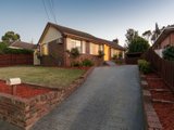 https://images.listonce.com.au/custom/160x/listings/22-sweetland-road-mooroolbark-vic-3138/119/01524119_img_14.jpg?FxF47Ul9Jo0