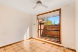 https://images.listonce.com.au/custom/160x/listings/22-thackeray-quadrant-avondale-heights-vic-3034/086/01907086_img_03.jpg?mO-VytY46HQ