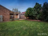 https://images.listonce.com.au/custom/160x/listings/22-trefoil-street-ferntree-gully-vic-3156/833/01658833_img_11.jpg?xgdtdzFjVxc