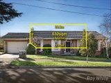 https://images.listonce.com.au/custom/160x/listings/22-trevor-court-mount-waverley-vic-3149/847/01658847_img_01.jpg?M-GCrpA6exI