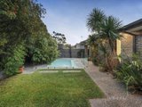 https://images.listonce.com.au/custom/160x/listings/22-verene-avenue-templestowe-lower-vic-3107/728/01738728_img_16.jpg?50eLXVc1UHs