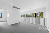 https://images.listonce.com.au/custom/160x/listings/22-vermont-ct-blackburn-south-vic-3130/441/01937441_img_04.jpg?8B8WBY1Z2pc