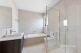 https://images.listonce.com.au/custom/160x/listings/22-vermont-ct-blackburn-south-vic-3130/441/01937441_img_06.jpg?3dtfRRCxWJI