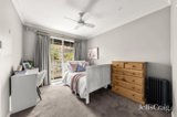 https://images.listonce.com.au/custom/160x/listings/22-warner-court-donvale-vic-3111/189/01970189_img_15.jpg?CBRjql1IHIo