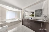 https://images.listonce.com.au/custom/160x/listings/22-warner-court-donvale-vic-3111/189/01970189_img_16.jpg?rtV0rguAh3k