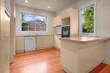 https://images.listonce.com.au/custom/160x/listings/22-wembley-avenue-cheltenham-vic-3192/601/01677601_img_04.jpg?HC_JU5MR_Ng