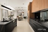 https://images.listonce.com.au/custom/160x/listings/22-westbrook-street-chadstone-vic-3148/955/01977955_img_06.jpg?3WphTb8wAUc