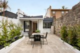 https://images.listonce.com.au/custom/160x/listings/22-westgarth-street-fitzroy-vic-3065/341/01882341_img_08.jpg?JFWbG3B-Dew