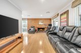 https://images.listonce.com.au/custom/160x/listings/22-woodland-way-eltham-vic-3095/470/01268470_img_03.jpg?elSnYBpaFo0