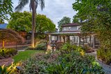 https://images.listonce.com.au/custom/160x/listings/22-woolley-street-essendon-vic-3040/824/01747824_img_18.jpg?m7WYRMw9LNI