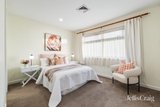 https://images.listonce.com.au/custom/160x/listings/220-camelot-drive-glen-waverley-vic-3150/298/01915298_img_07.jpg?_1X85WnMT8E