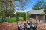 https://images.listonce.com.au/custom/160x/listings/220-cotham-road-kew-vic-3101/486/00327486_img_11.jpg?VBDBl0ZLBSc