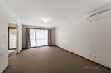 https://images.listonce.com.au/custom/160x/listings/220-kennedy-street-bentleigh-east-vic-3165/698/00818698_img_03.jpg?pMQFmq7hSGc
