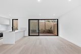 https://images.listonce.com.au/custom/160x/listings/220-lamart-street-strathmore-vic-3041/236/01547236_img_02.jpg?CnBLs-HSJ5Q