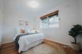 https://images.listonce.com.au/custom/160x/listings/220-lena-grove-ringwood-vic-3134/983/01056983_img_06.jpg?MPpT9l-IzaA