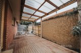 https://images.listonce.com.au/custom/160x/listings/220-lena-grove-ringwood-vic-3134/983/01056983_img_09.jpg?vHm8EQty1bo