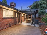 https://images.listonce.com.au/custom/160x/listings/220-manchester-road-mooroolbark-vic-3138/480/01529480_img_16.jpg?UFL98p7lWBU