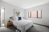 https://images.listonce.com.au/custom/160x/listings/220-russell-street-hawthorn-east-vic-3123/270/01608270_img_03.jpg?TcYC5dnk7n4