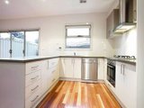 https://images.listonce.com.au/custom/160x/listings/220-the-broadway-altona-north-vic-3025/229/01202229_img_04.jpg?e34q29_4vHs