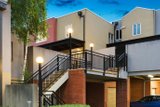 https://images.listonce.com.au/custom/160x/listings/220-tulloch-grove-glen-waverley-vic-3150/737/01769737_img_02.jpg?2TGNrLx0fec