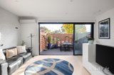 https://images.listonce.com.au/custom/160x/listings/220-woolton-avenue-thornbury-vic-3071/363/01938363_img_02.jpg?3nM7tyJMs9Q