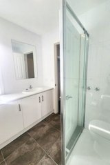 https://images.listonce.com.au/custom/160x/listings/2204-hereford-road-lilydale-vic-3140/299/01906299_img_04.jpg?WWw4iqPZoSY