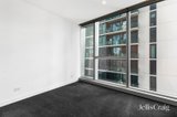 https://images.listonce.com.au/custom/160x/listings/2209d648-lonsdale-street-melbourne-vic-3000/327/01936327_img_06.jpg?OJILINCKFpo