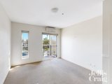 https://images.listonce.com.au/custom/160x/listings/221-gatehouse-drive-kensington-vic-3031/542/01738542_img_05.jpg?3gBWnDM6vKc