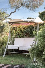 https://images.listonce.com.au/custom/160x/listings/221-kayden-street-cheltenham-vic-3192/918/01778918_img_12.jpg?1kiUu2U1Kt0