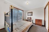 https://images.listonce.com.au/custom/160x/listings/221-learmouth-street-belmont-vic-3216/529/01698529_img_08.jpg?7qjziR6NqD8