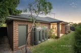 https://images.listonce.com.au/custom/160x/listings/221-livingstone-road-eltham-vic-3095/345/01651345_img_15.jpg?DW4tioFg3Fg