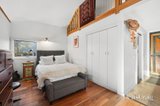 https://images.listonce.com.au/custom/160x/listings/221-main-road-hepburn-vic-3461/291/01915291_img_04.jpg?08jHGz6bH14