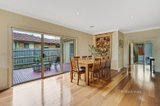 https://images.listonce.com.au/custom/160x/listings/221-pamay-road-mount-waverley-vic-3149/555/01047555_img_04.jpg?l4toV6fZedc