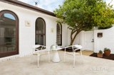 https://images.listonce.com.au/custom/160x/listings/221-sussex-street-brighton-vic-3186/609/01937609_img_12.jpg?lzximCRkb8Y