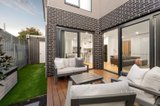 https://images.listonce.com.au/custom/160x/listings/221-vincent-street-edithvale-vic-3196/529/01643529_img_14.jpg?i91TbzJQbTY