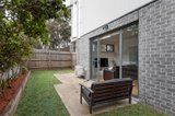 https://images.listonce.com.au/custom/160x/listings/2212-spring-street-reservoir-vic-3073/717/01522717_img_01.jpg?d-3X3B5gig4