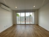 https://images.listonce.com.au/custom/160x/listings/2213-manningham-road-templestowe-lower-vic-3107/563/01822563_img_10.jpg?0rX-At7dooQ