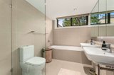 https://images.listonce.com.au/custom/160x/listings/2216-belmore-road-balwyn-vic-3103/772/01356772_img_08.jpg?cYozAUOxcCE