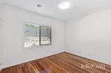 https://images.listonce.com.au/custom/160x/listings/222-elder-street-greensborough-vic-3088/013/01891013_img_08.jpg?Rr_xdNZ54QE