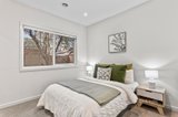 https://images.listonce.com.au/custom/160x/listings/222-hilton-street-mount-waverley-vic-3149/600/01567600_img_08.jpg?dVcP08GXecE