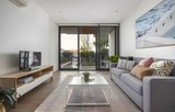 https://images.listonce.com.au/custom/160x/listings/222-leonard-crescent-ascot-vale-vic-3032/589/01765589_img_09.jpg?COlbXVzcjT4