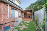 https://images.listonce.com.au/custom/160x/listings/222-paisley-street-box-hill-north-vic-3129/131/01597131_img_13.jpg?RMScFxQ414c