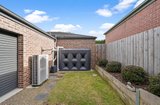 https://images.listonce.com.au/custom/160x/listings/222-pascoe-avenue-croydon-vic-3136/548/01752548_img_10.jpg?-_KiDeiupVU