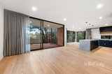https://images.listonce.com.au/custom/160x/listings/222-patrick-cl-greensborough-vic-3088/673/01903673_img_03.jpg?0PsNTimxN6c