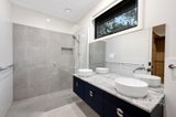 https://images.listonce.com.au/custom/160x/listings/222-patrick-cl-greensborough-vic-3088/673/01903673_img_06.jpg?a-60g7CtyHI