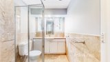 https://images.listonce.com.au/custom/160x/listings/222-powlett-street-east-melbourne-vic-3002/064/01935064_img_10.jpg?EUCIKoFVras
