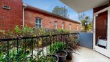 https://images.listonce.com.au/custom/160x/listings/222-scott-street-elwood-vic-3184/744/01794744_img_03.jpg?aEzEAYUDEq8