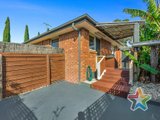 https://images.listonce.com.au/custom/160x/listings/222-slevin-street-lilydale-vic-3140/608/01525608_img_10.jpg?Uq0-in8CH3A